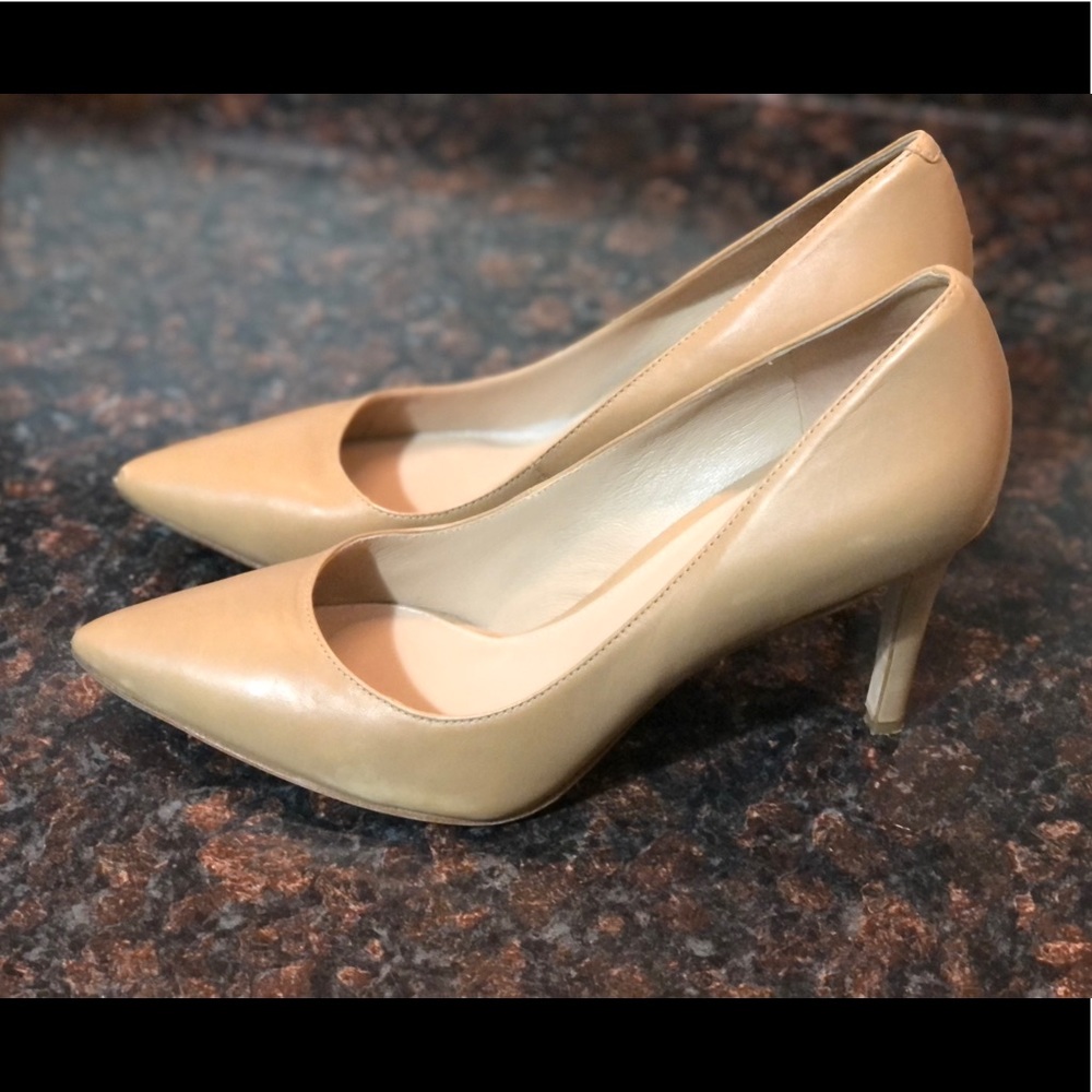 VÍA SPIGA Nude Heels